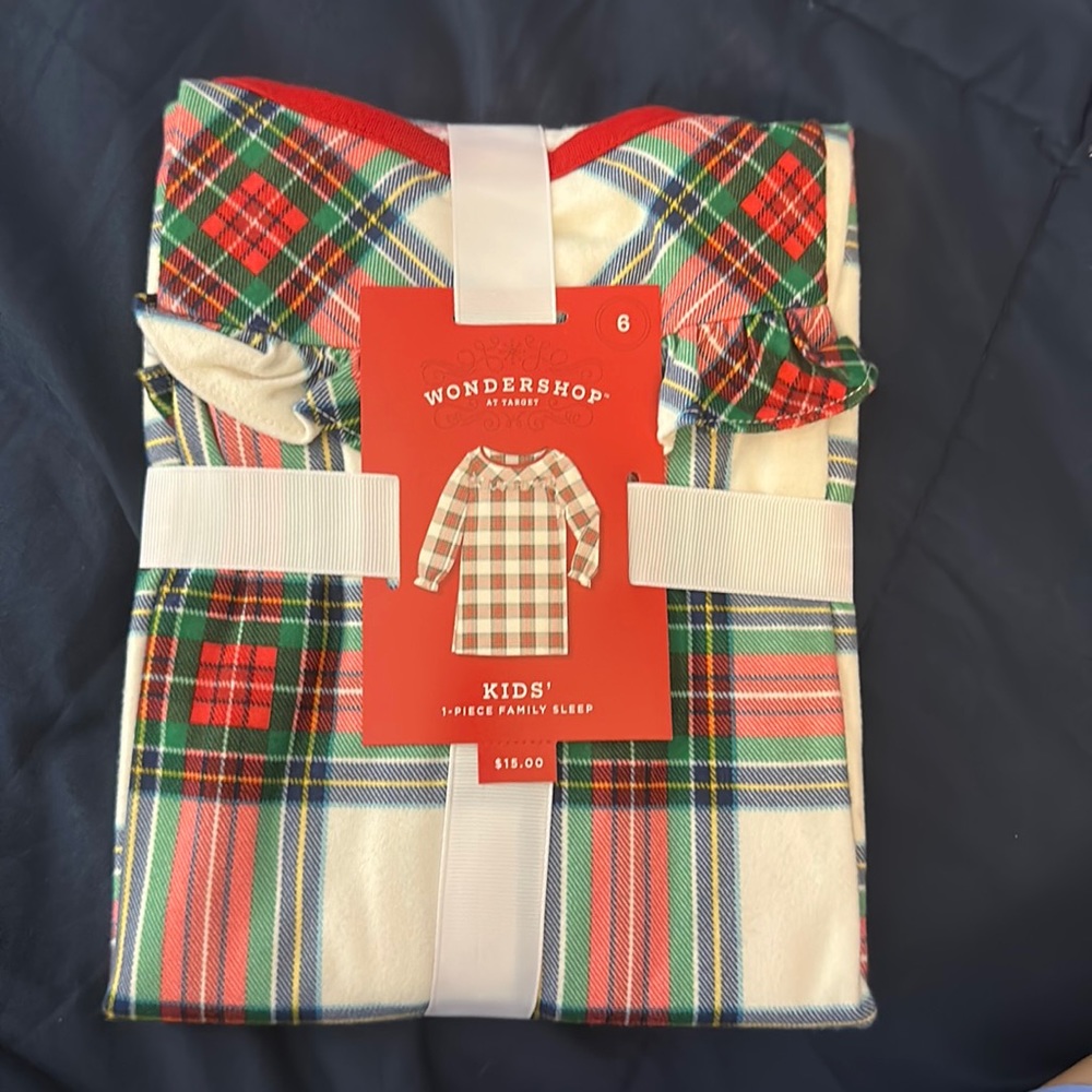 Brand new target kids nightgown size 6